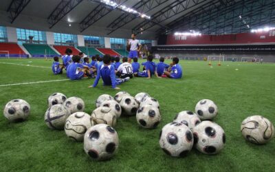 How a Soccer Academy in High Schools Develop Your Child’s Athletic Skills